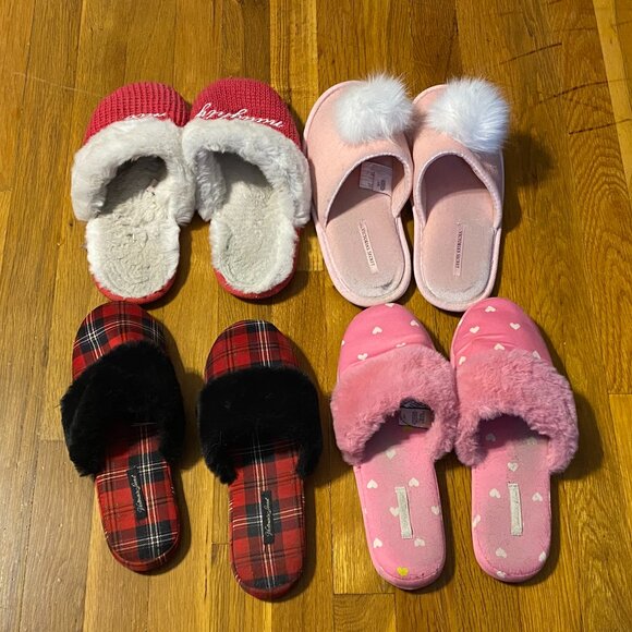 Victoria's Secret Bundle of 4 Slippers Valentines/Xmas/Plaid Size M/L **FIRM** - Picture 5 of 10